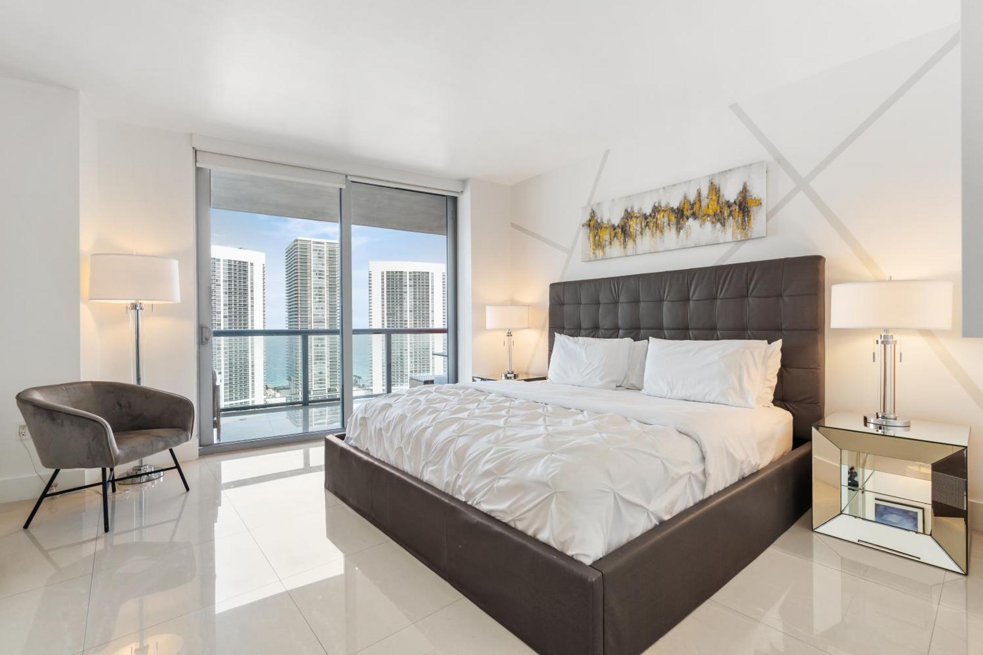Beachwalk Resort - Vip Tower - Oceanview Unit 3 Bedroom & 3 Bathroom ハランデール・ビーチ エクステリア 写真